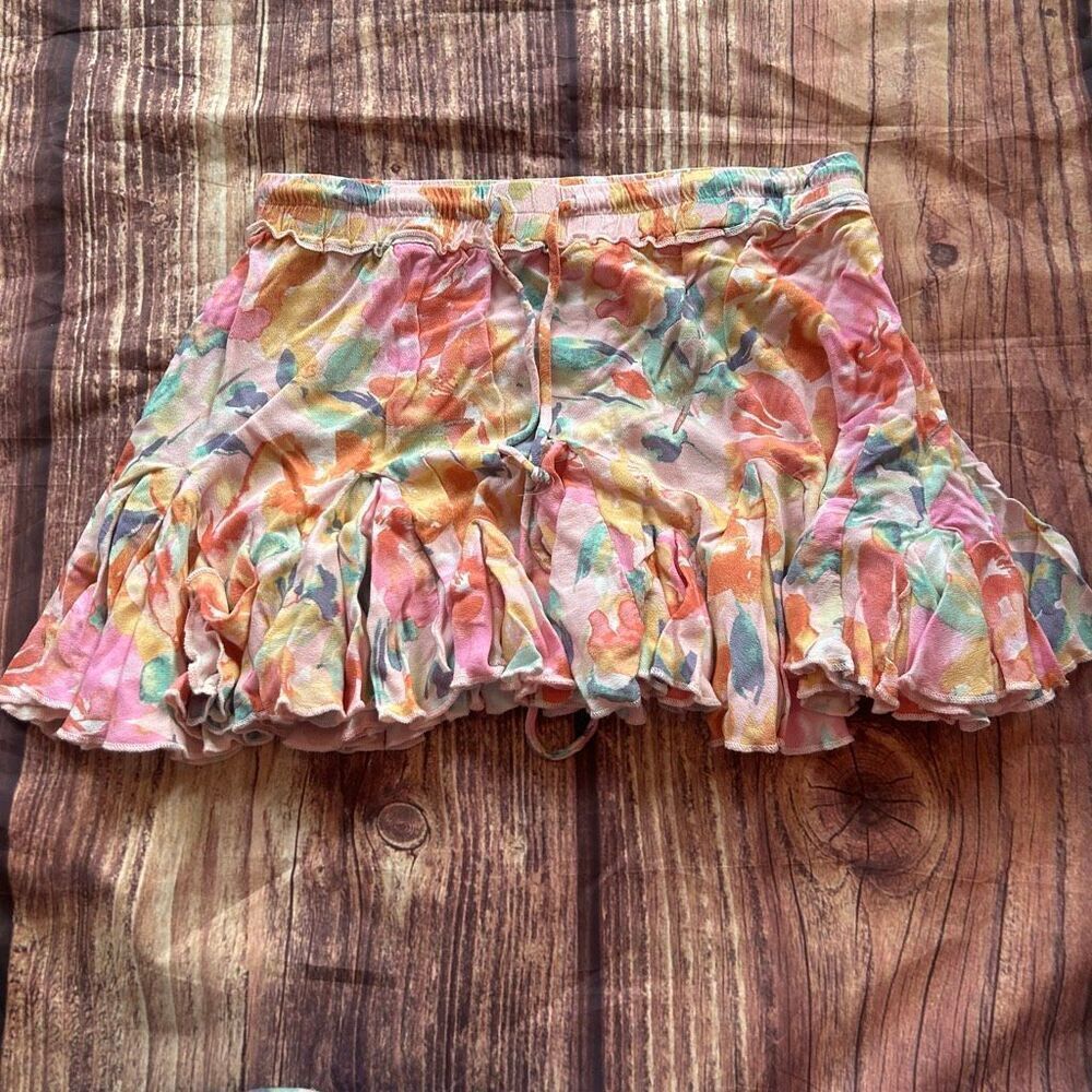 Women’s Vici Floral Skirt Size Large